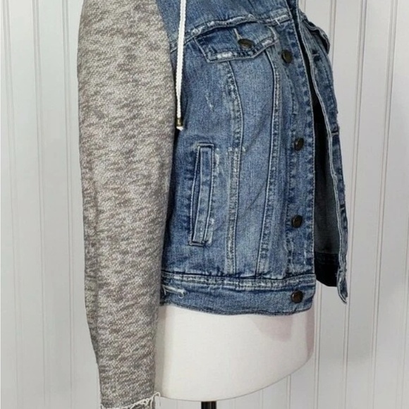 Free People Distressed Blue Denim Jacket with Sweatshirt Sleeves Rare - Picture 4 of 11